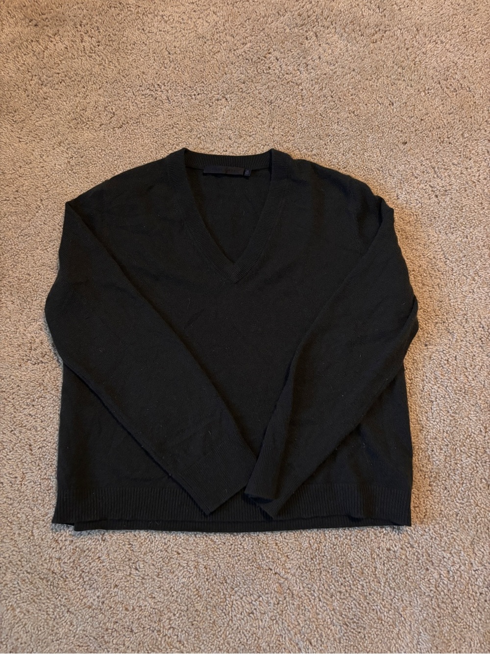 Jenni Kayne Womens Black V-Neck Cashmere-Blend Sweater